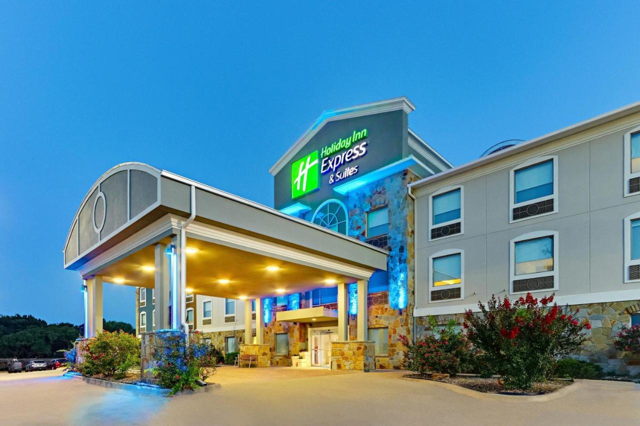 Holiday Express And By Ihg 2*